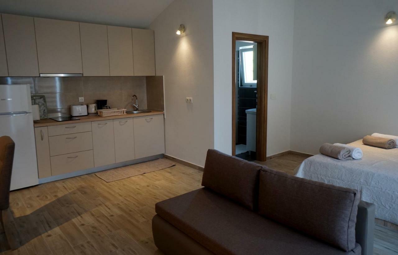 Apartments Sanja Jezera Exterior foto